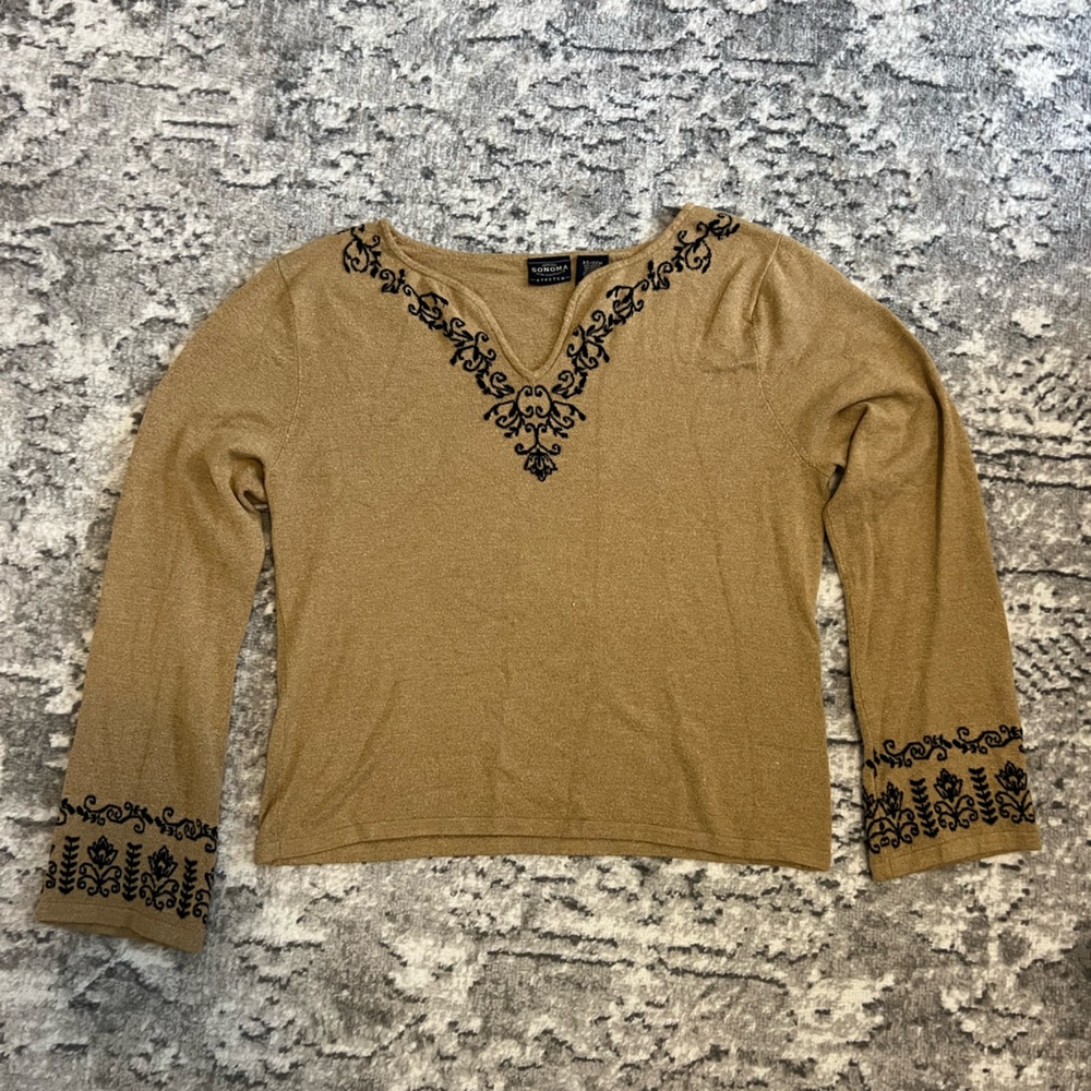 Sonoma Women’s Tan and Black Embroidered Knit Blouse